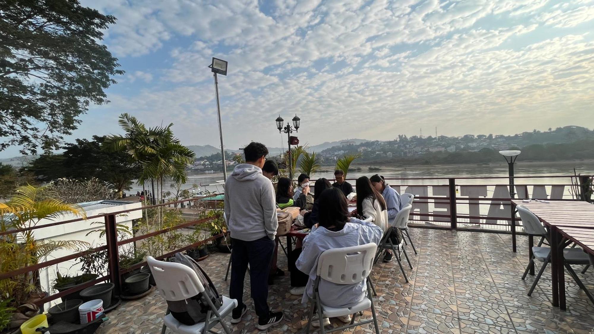 צ'יאנג קונג Day Waterfront Hotel מראה חיצוני תמונה